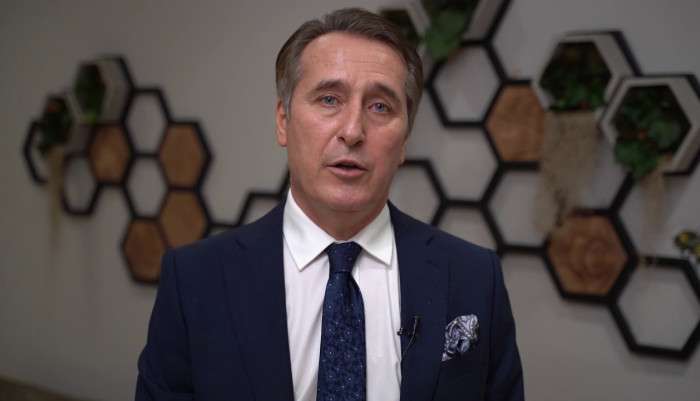 prof dr ömer bender,meme kanseri genetik,meme kanseri tedavisi,meme başı akıntısı,meme kanseri riskleri